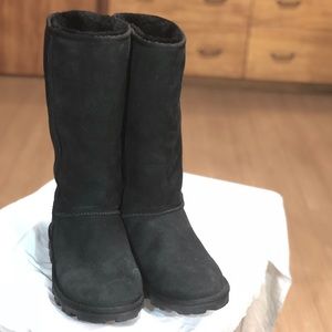 New Black UGG Tall Boots (Size 10)